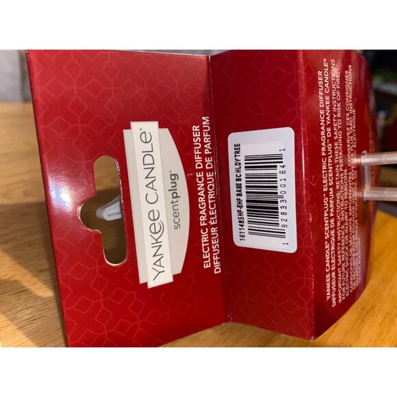 2 Yankee Candle Nightlight Christmas Tree Electric Scent Plug Diffuser Holiday - Picture 5 of 5